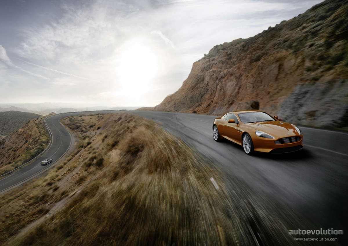 Aston Martin Aston Martin Virage