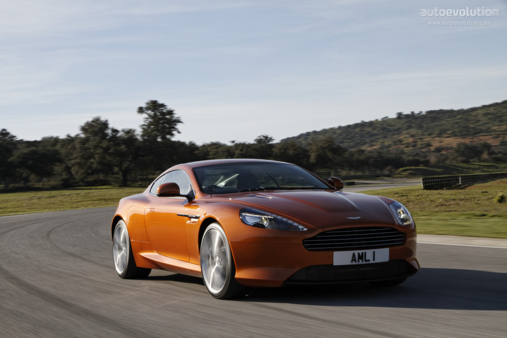 Aston Martin Virage photo 17