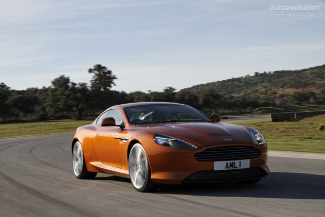 Aston Martin Virage photo 17