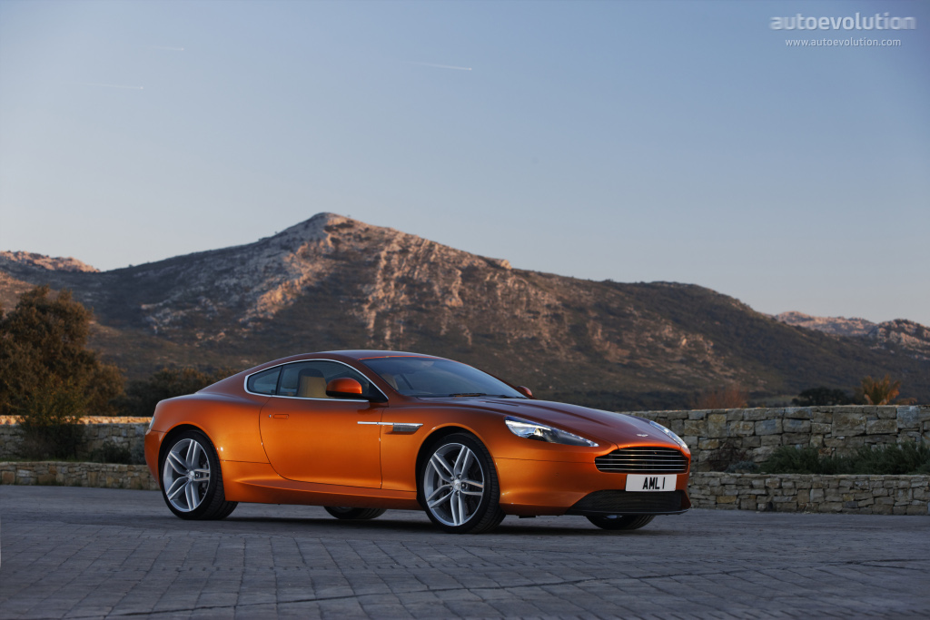 Aston Martin Virage photo 21