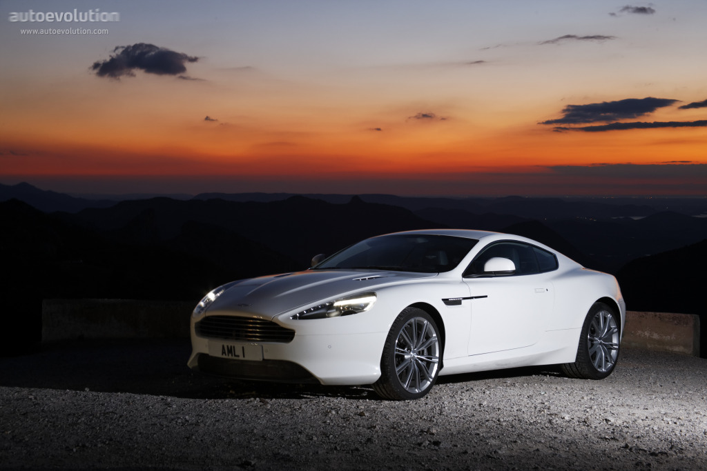 Aston Martin Virage photo 31