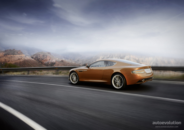 Aston Martin Virage photo 4