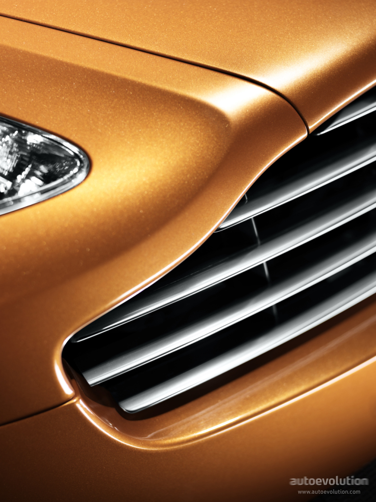 Aston Martin Virage photo 8