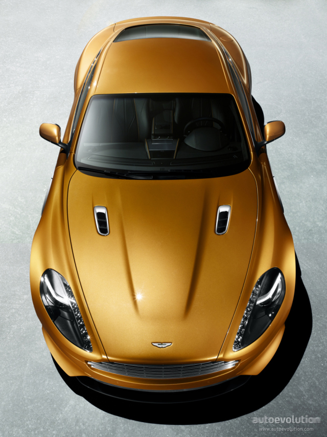 Aston Martin Virage photo 9