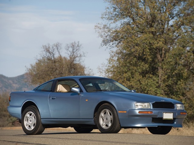 Aston Martin Virage photo 20