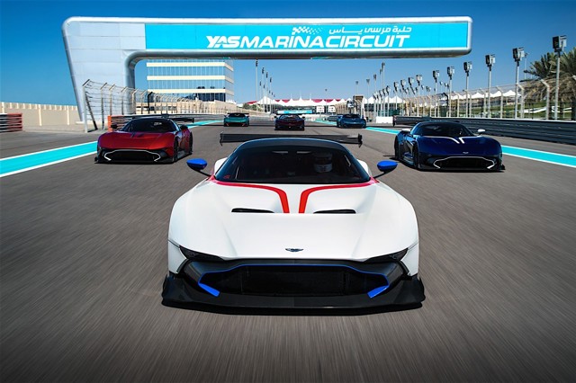 Aston Martin Vulcan foto 3