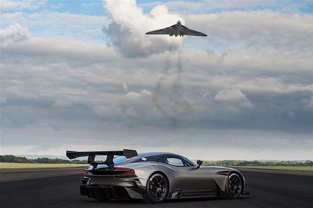 Aston Martin Vulcan foto 20