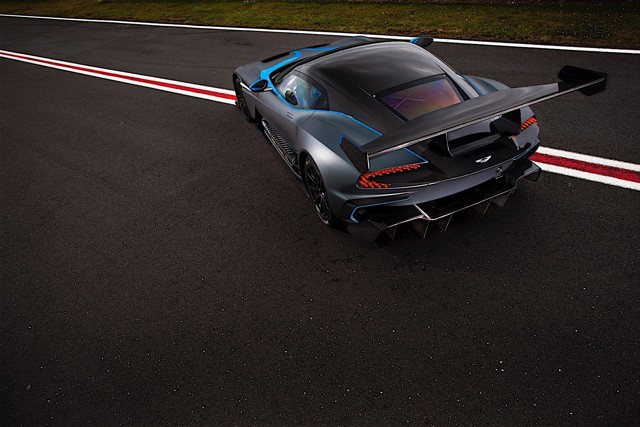 Aston Martin Vulcan foto 22