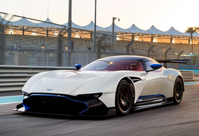 Aston Martin Vulcan foto 26