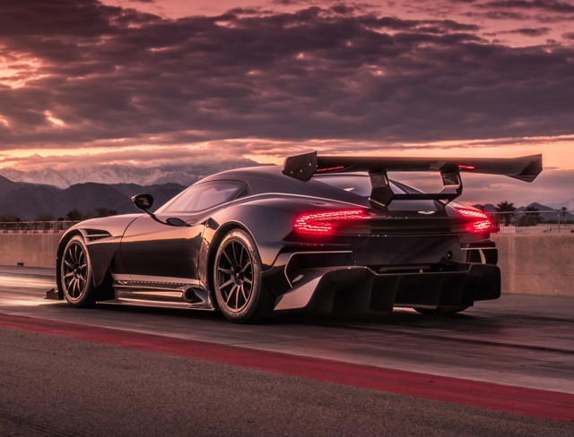 Aston Martin Vulcan foto 28
