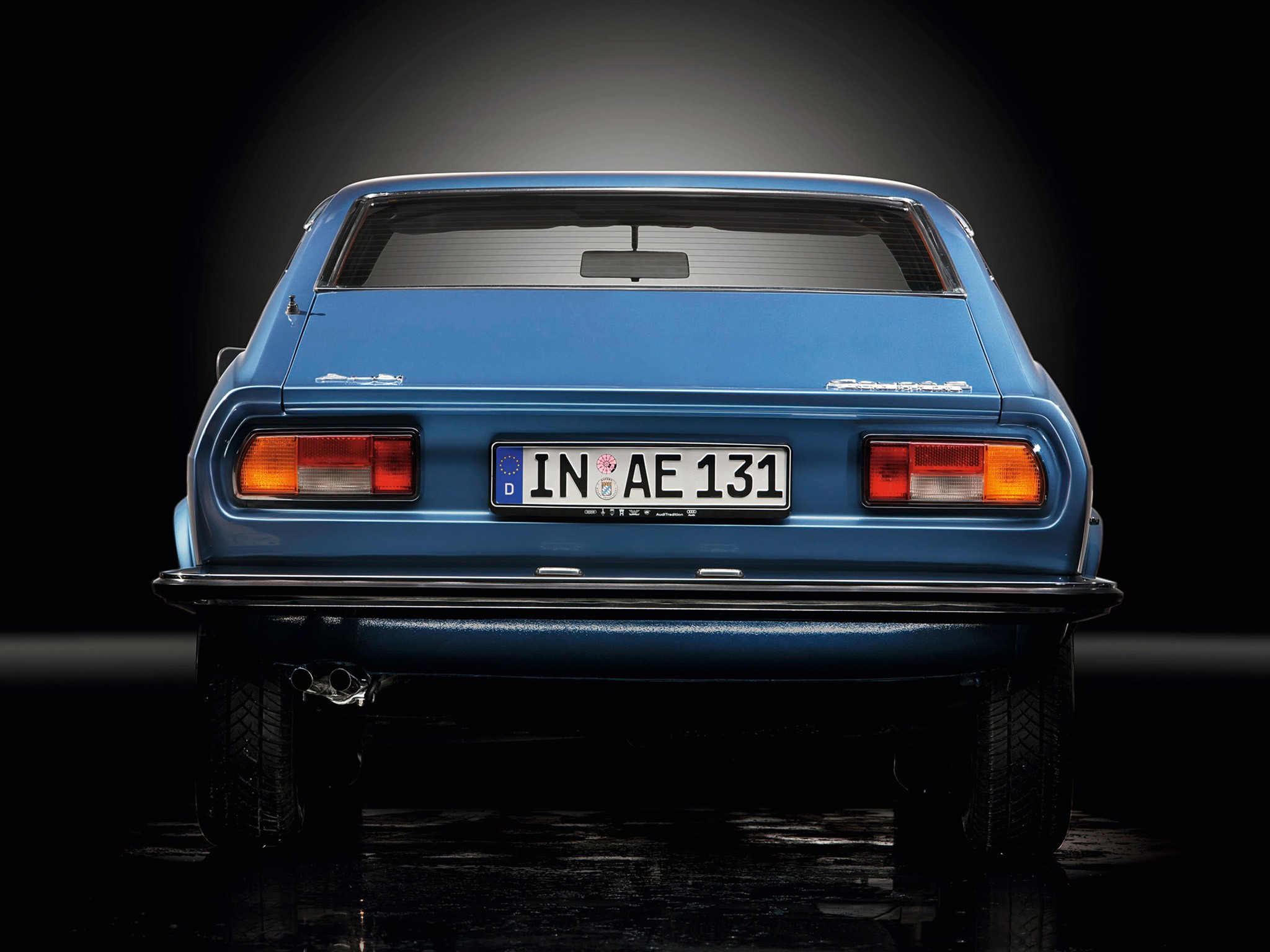 Audi 100 Coupe photo 10