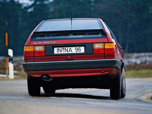 Audi 100/ 200 Avant Foto 11