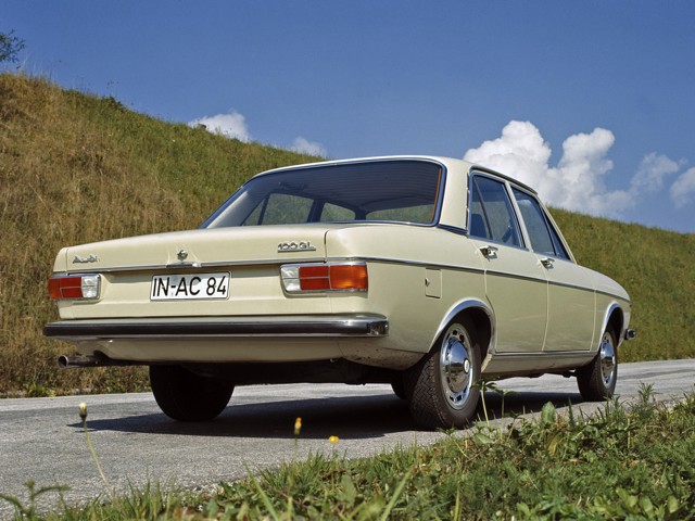 Audi 100/ 200 photo 11