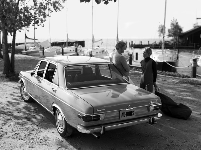 Audi 100/ 200 photo 24