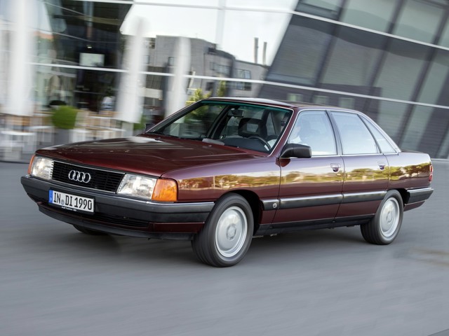 Audi 100/ 200 photo 12
