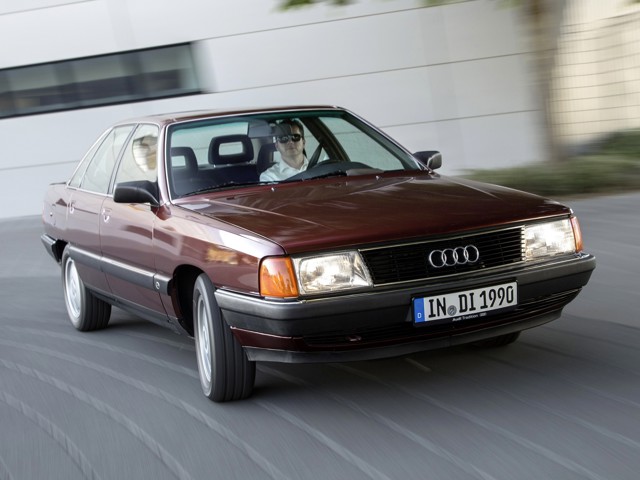 Audi 100/ 200 photo 14
