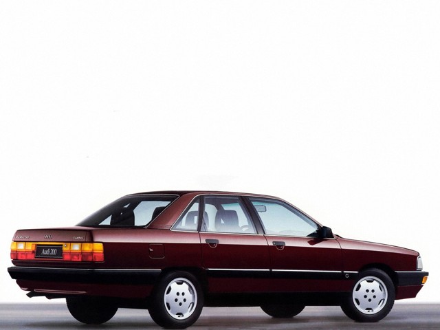 Audi 100/ 200 photo 7