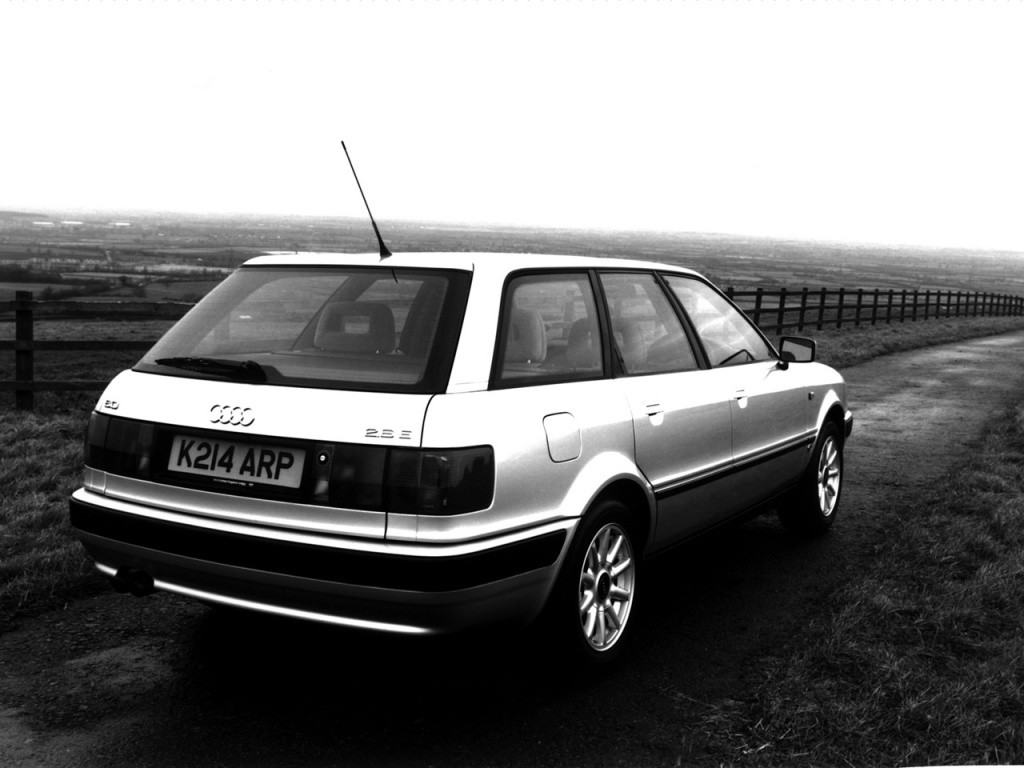 Audi 80 Avant S2 photo 16
