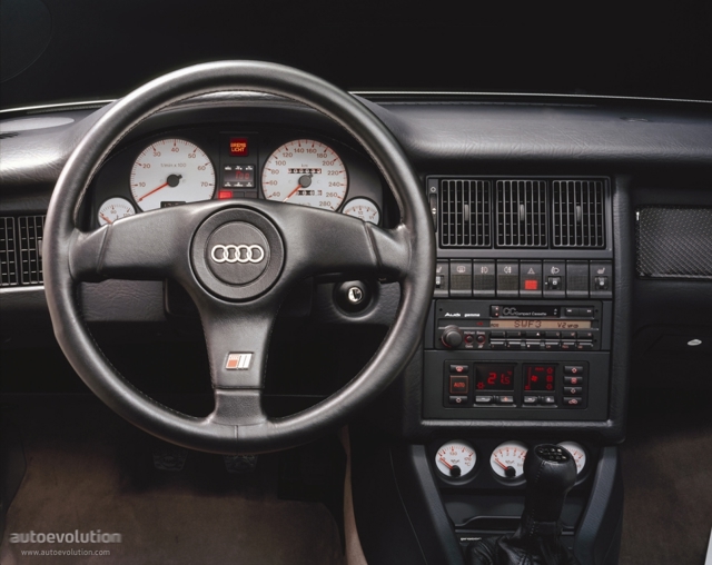 Audi 80 Avant S2 Foto 17