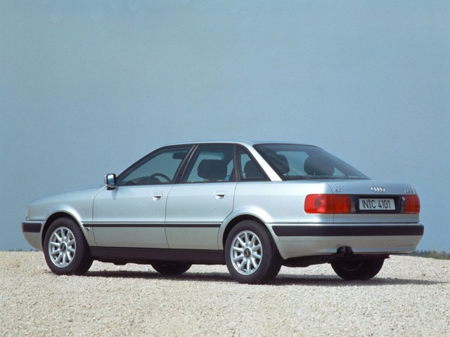 Audi 80 S2 photo 10