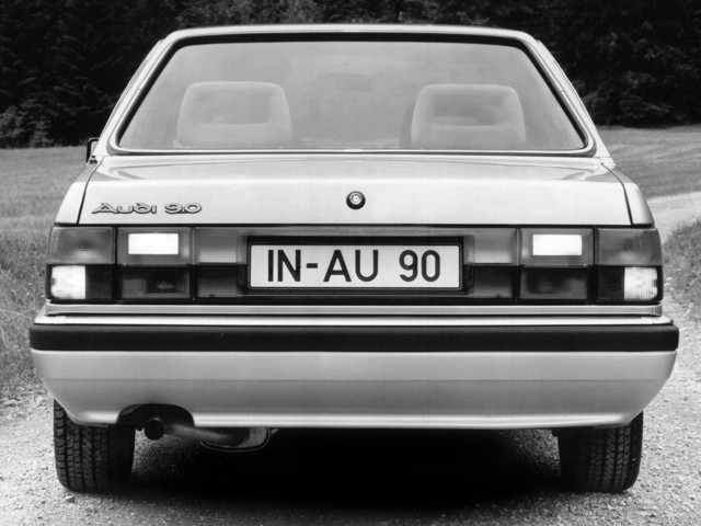 Audi 80/ 90 photo 11