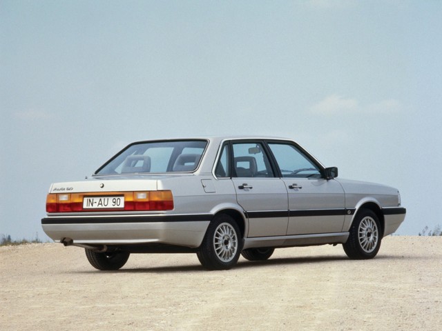 Audi 80/ 90 photo 14