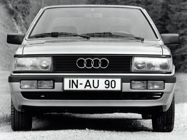 Audi 80/ 90 photo 21