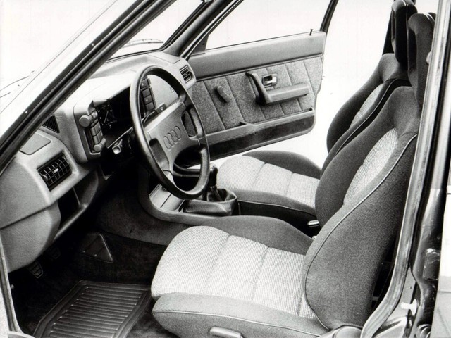 Audi 80/ 90 photo 24