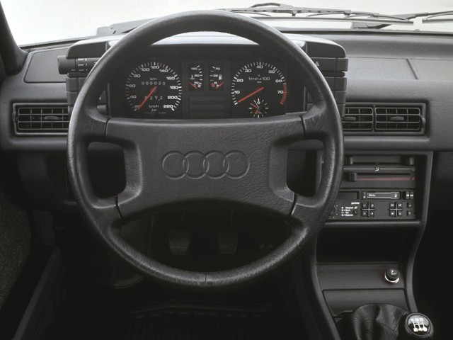 Audi 80/ 90 photo 26