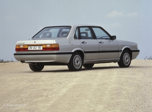 Audi 80/ 90 photo 3