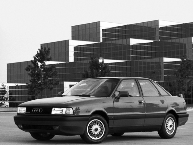 Audi 90 Foto 13