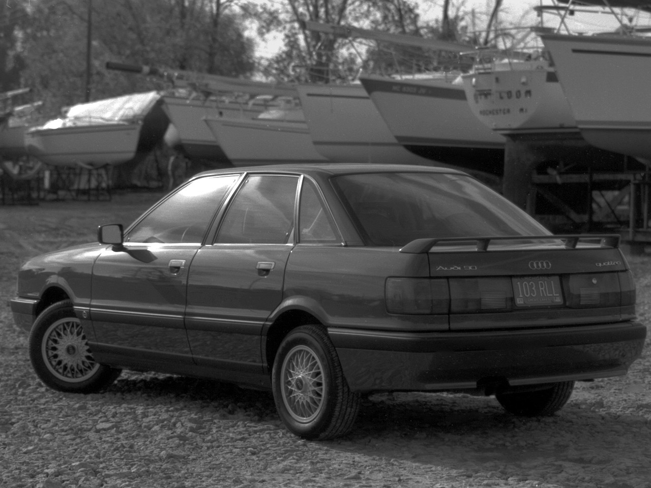 Audi 90 photo 15