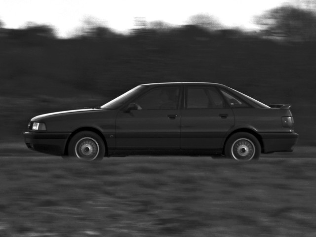 Audi 90 Foto 17