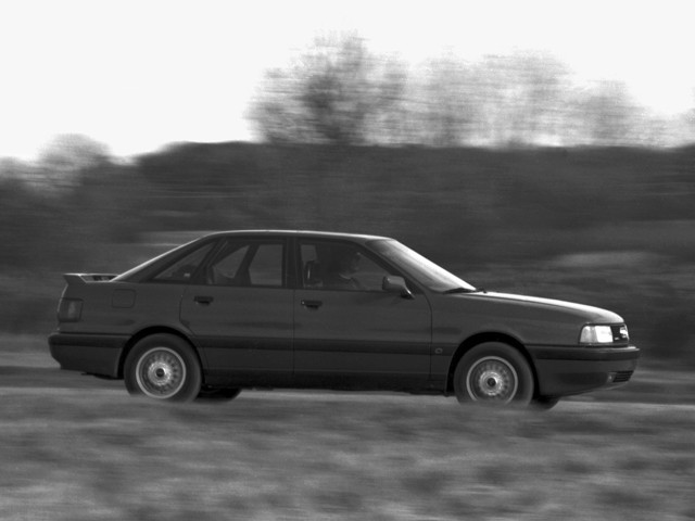 Audi 90 Foto 18