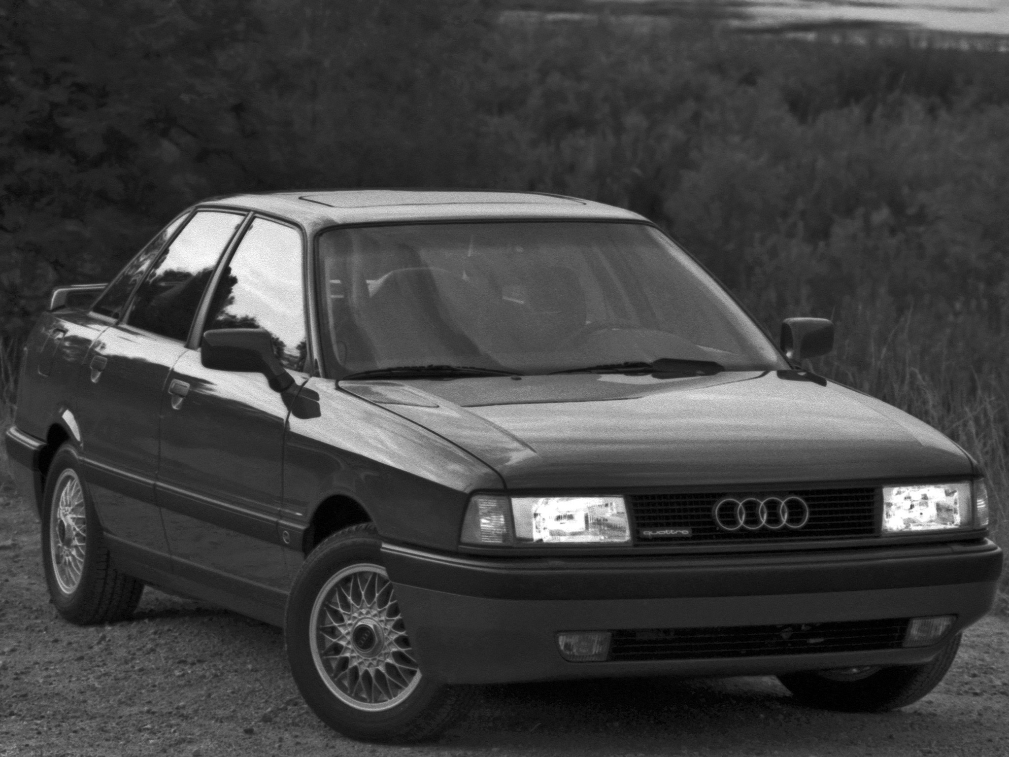 Audi 90 photo 25