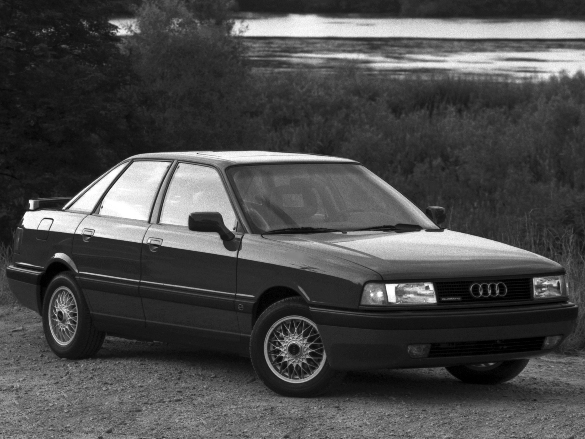 Audi 90 photo 26
