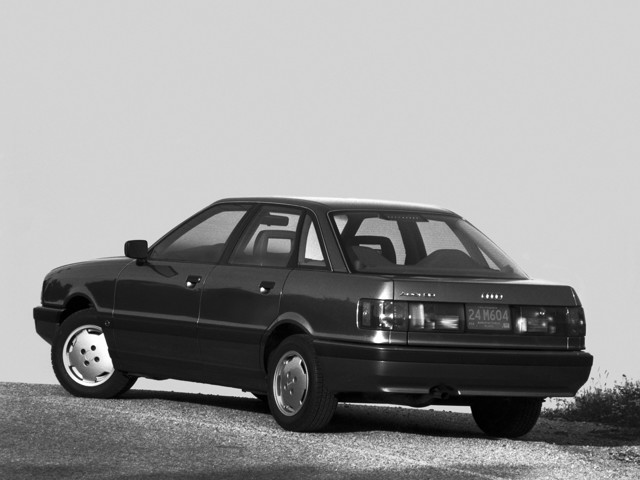 Audi 90 Foto 3