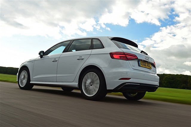 Audi A3 Sportback photo 2