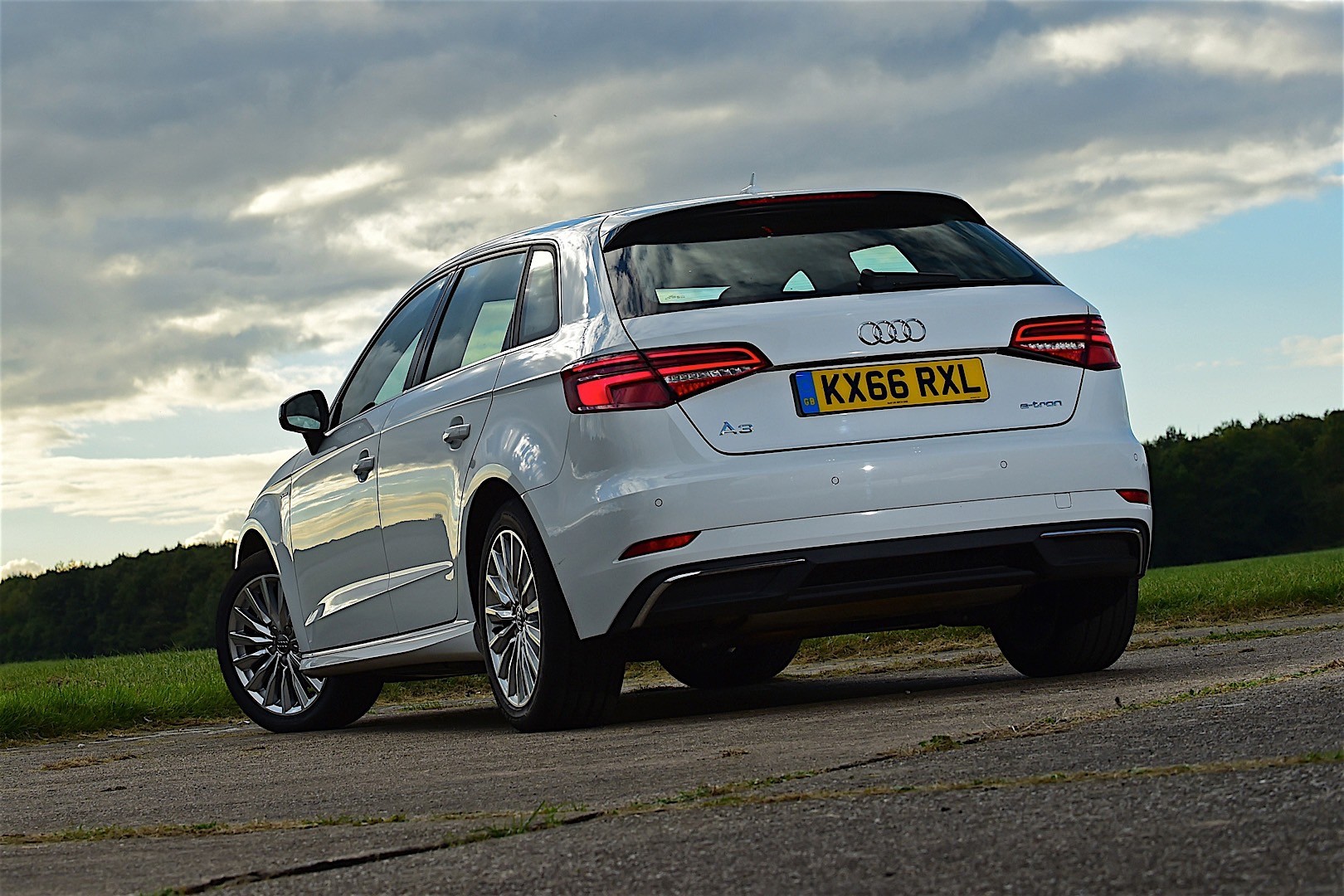 Audi A3 Sportback photo 3