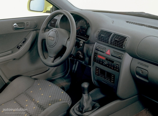 Audi A3 photo 35