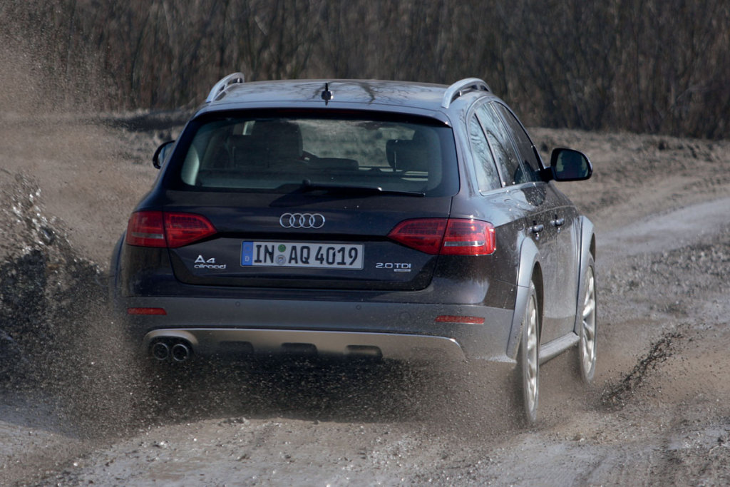 Audi A4 Allroad photo 22