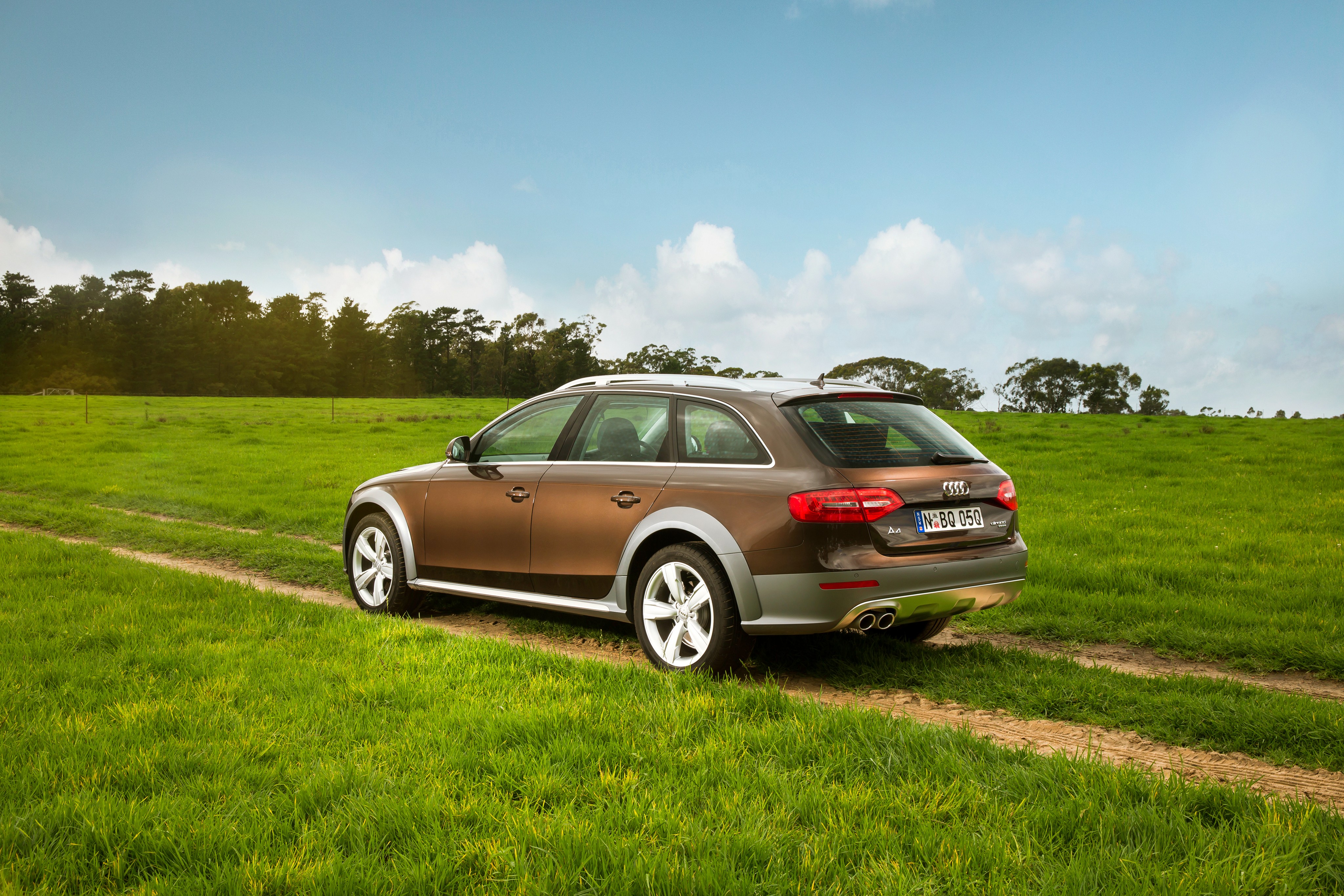 Audi A4 Allroad photo 43