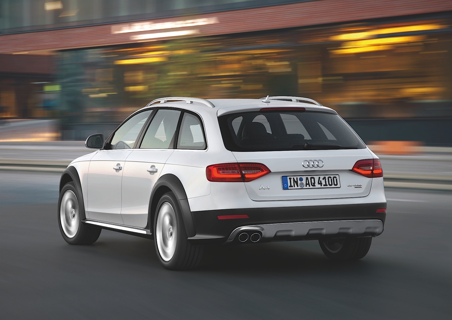 Audi A4 Allroad photo 21