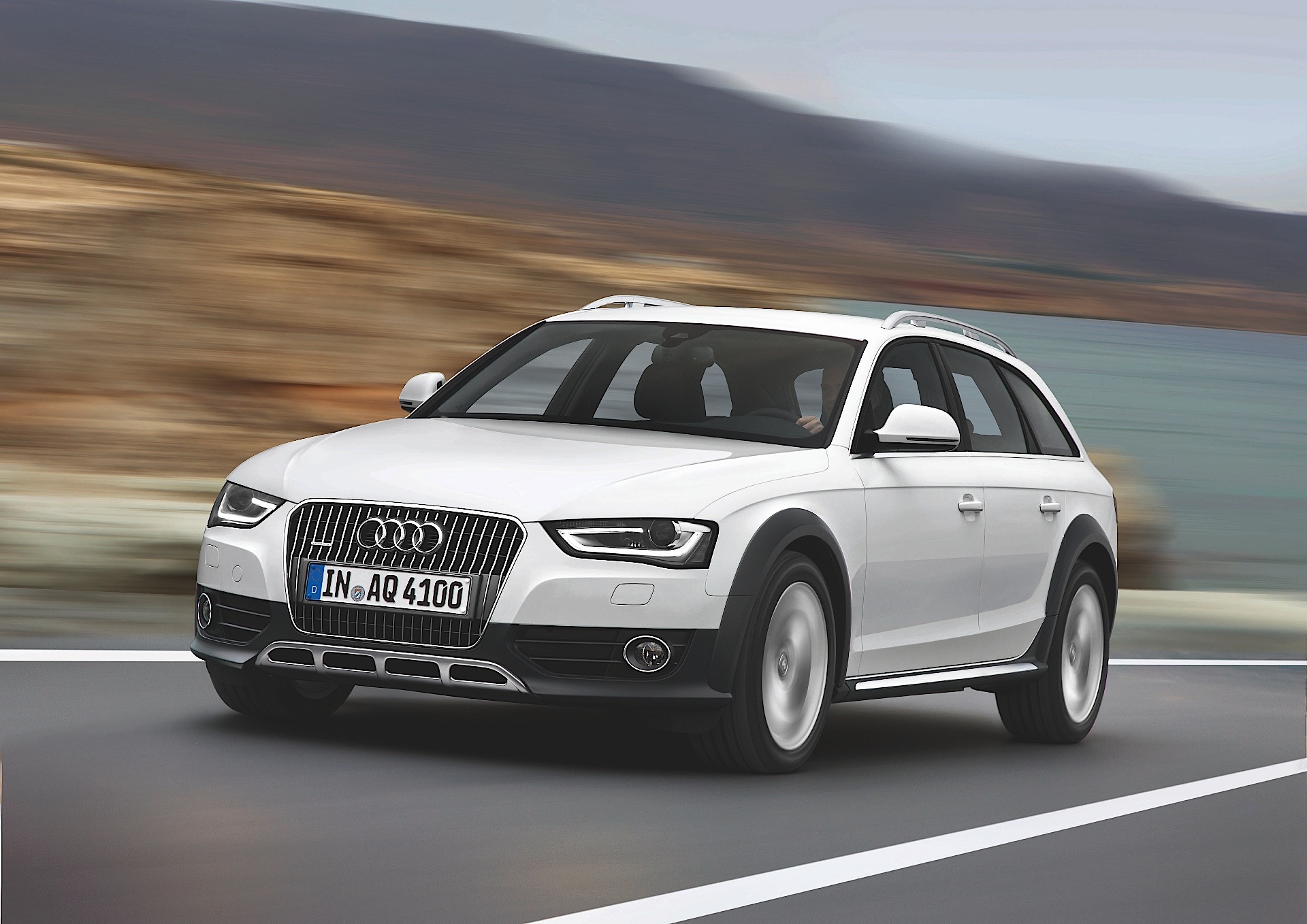 Audi A4 Allroad photo 22