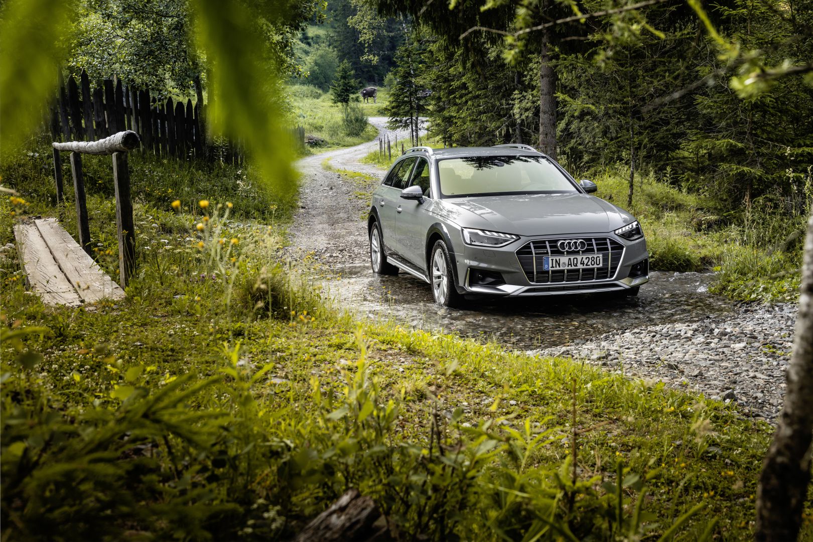 Audi A4 Allroad photo 12