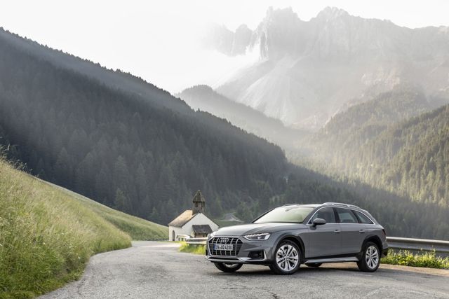 Audi A4 Allroad photo 13