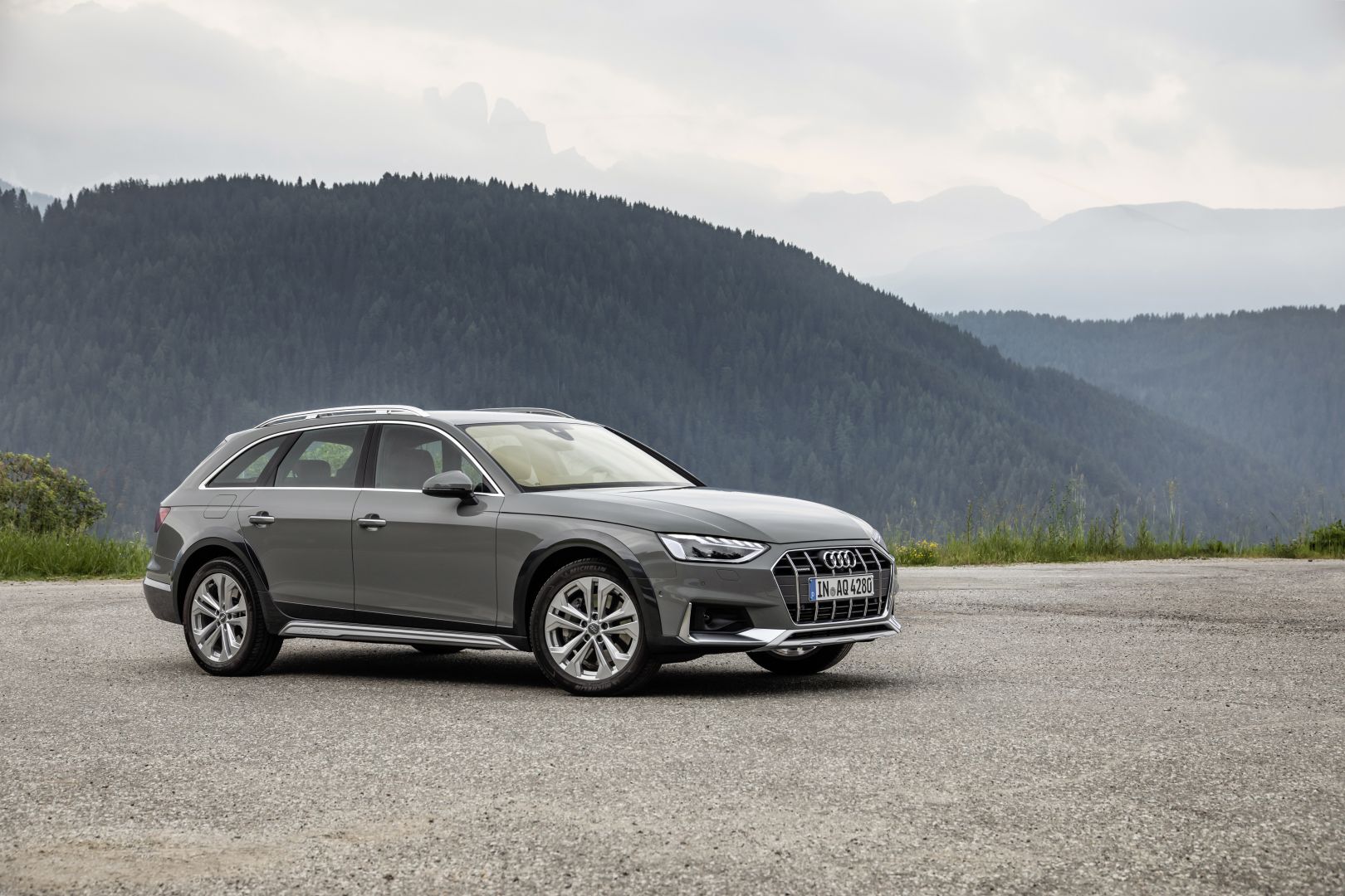Audi A4 Allroad photo 28