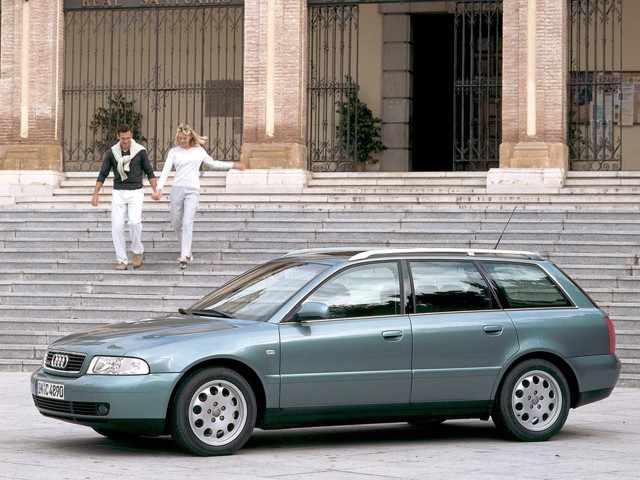 Audi A4 Avant photo 5