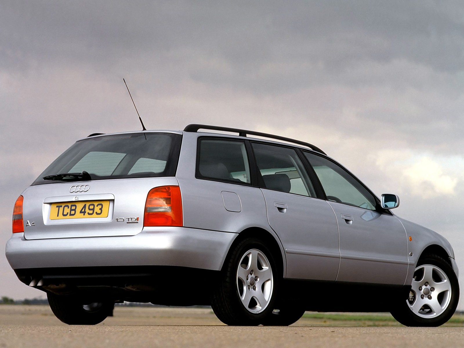Audi A4 Avant photo 25