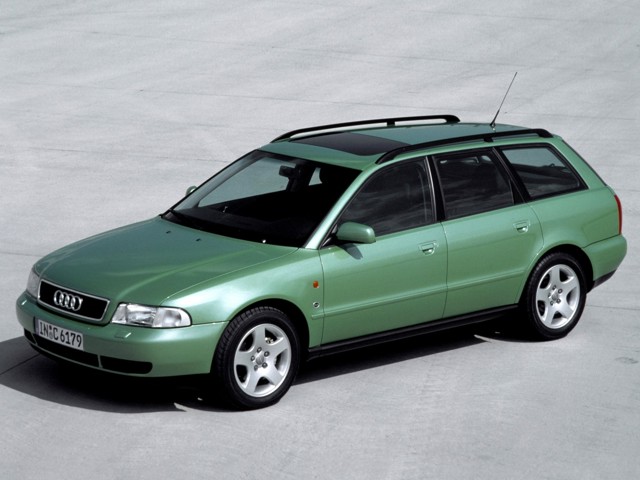 Audi A4 Avant photo 30